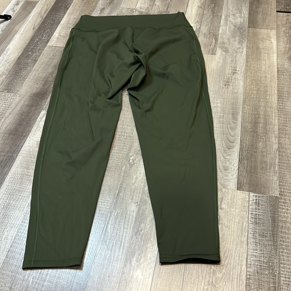 Gymshark Green Activewear Leggings - Picture 5 of 6